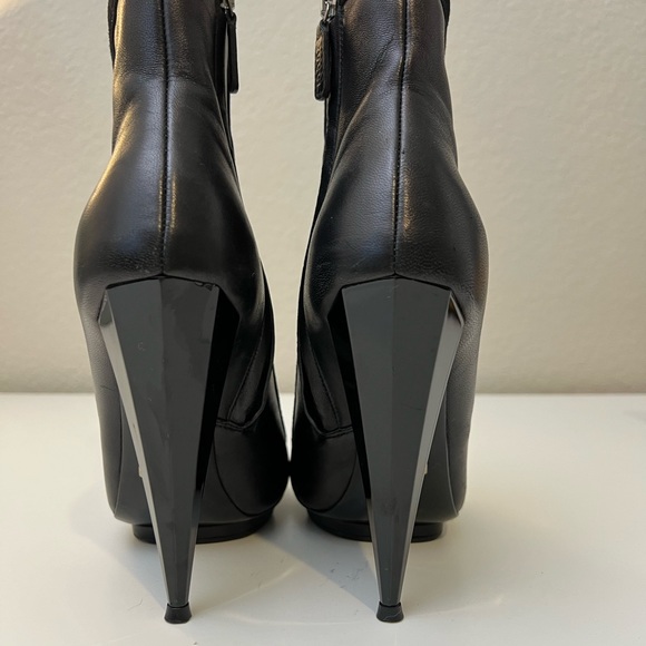GUCCI Olimpia Elastic Ladder Strap High Heel Bootie Size 36.5 Black - Picture 12 of 13